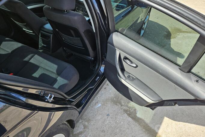 BMW 3 Series E90/E91/E92/E93 Sedan