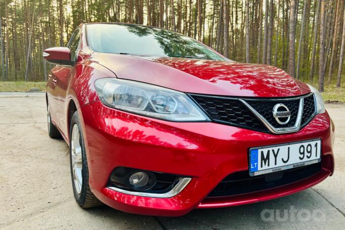 Nissan Pulsar NB17