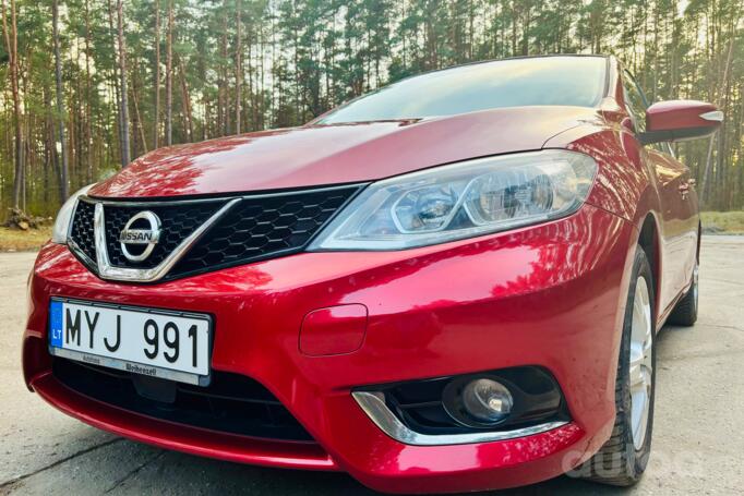 Nissan Pulsar NB17