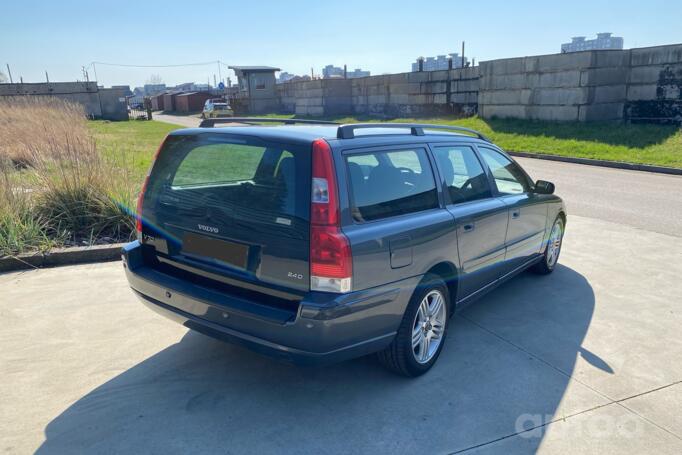 Volvo V70 2 generation [restyling] wagon 5-doors