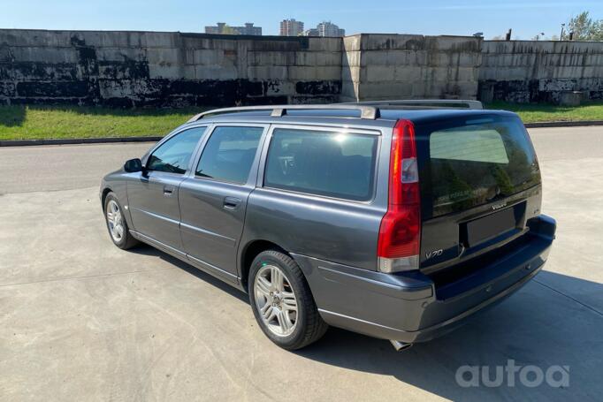 Volvo V70 2 generation [restyling] wagon 5-doors