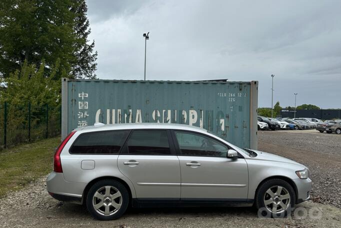 Volvo V50 1 generation [restyling]