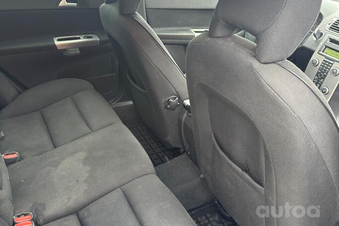 Volvo V50 1 generation [restyling]