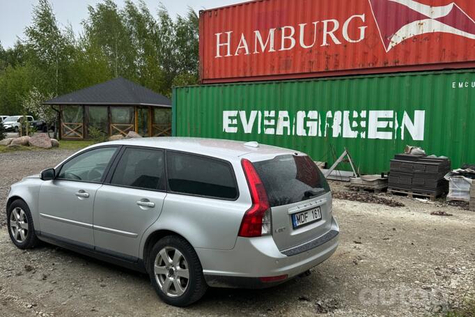 Volvo V50 1 generation [restyling]