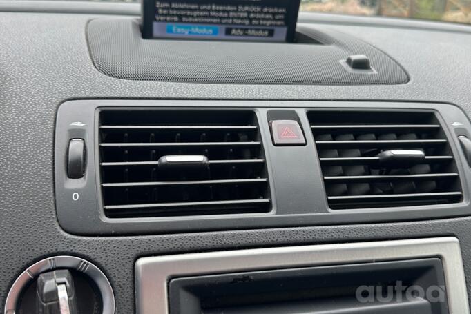 Volvo V50 1 generation [restyling]
