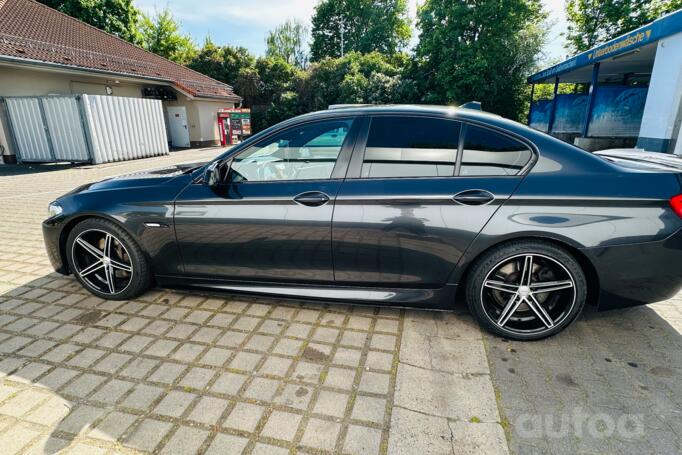 BMW 5 Series F07/F10/F11 Sedan