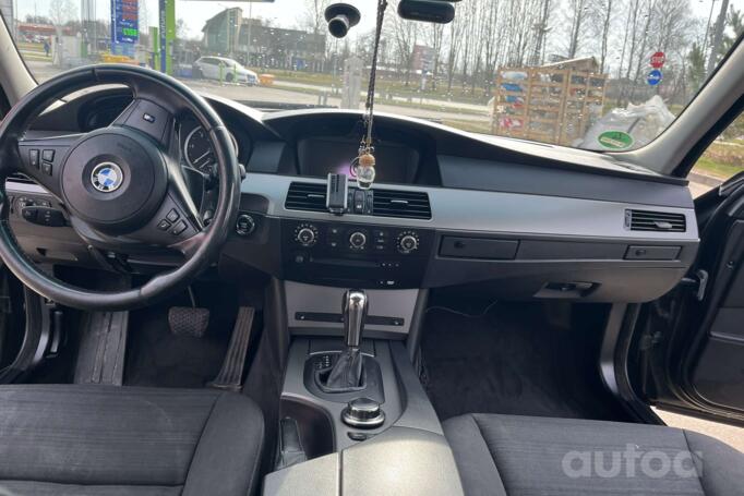 BMW 5 Series E60/E61 Touring wagon