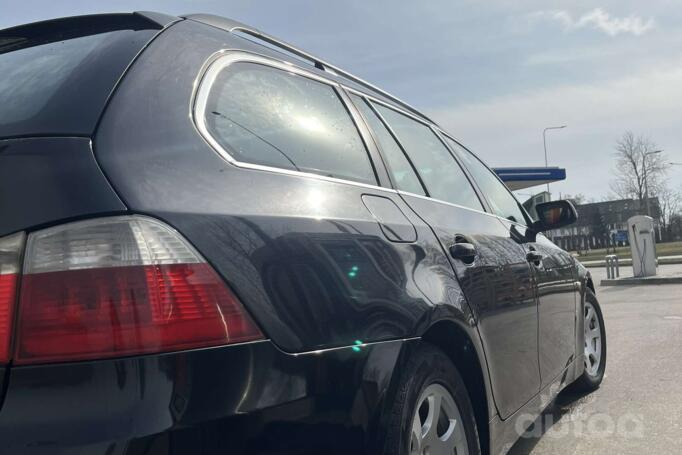 BMW 5 Series E60/E61 Touring wagon