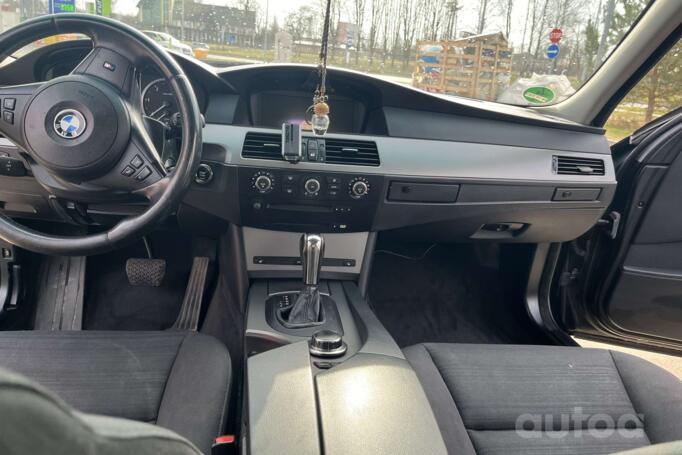 BMW 5 Series E60/E61 Touring wagon