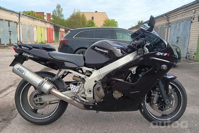 Kawasaki Ninja ZX-9R