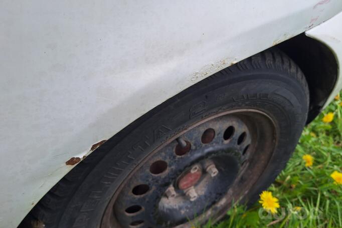 Volkswagen Lupo 6X 3L hatchback 3-doors