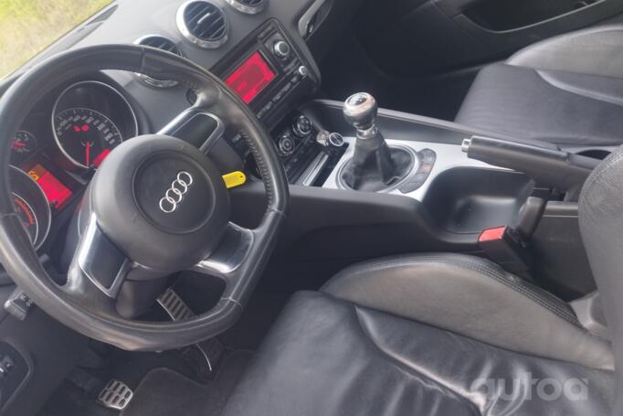 Audi TT 8J Coupe