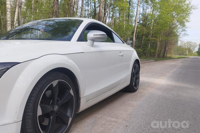 Audi TT 8J Coupe