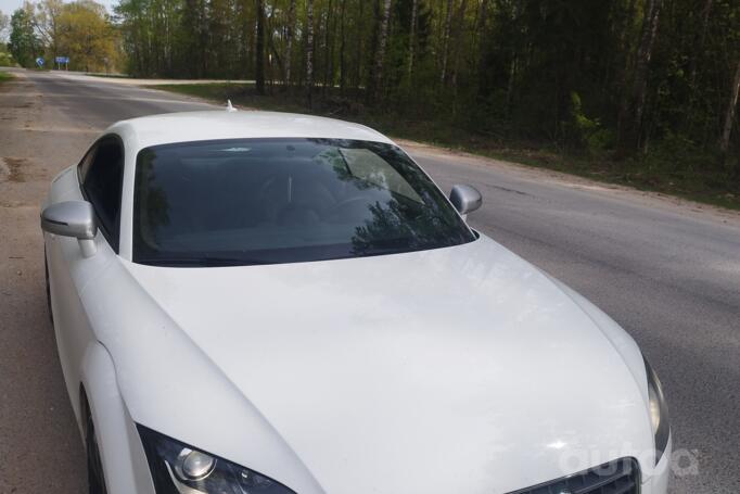 Audi TT 8J Coupe
