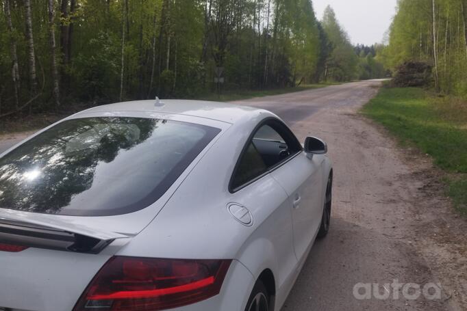 Audi TT 8J Coupe