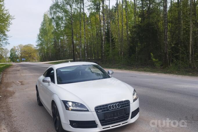 Audi TT 8J Coupe