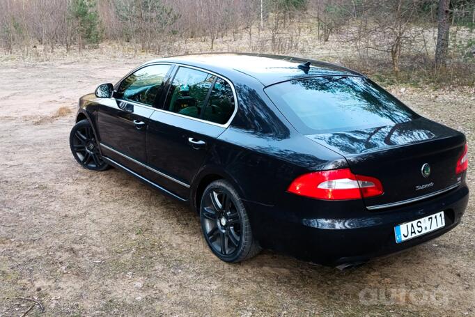 Skoda Superb 2 generation Liftback