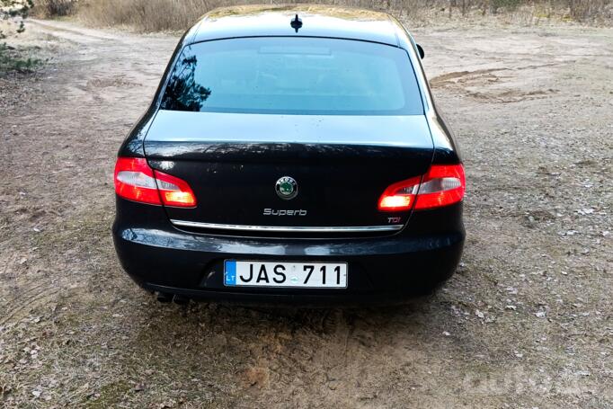 Skoda Superb 2 generation Liftback