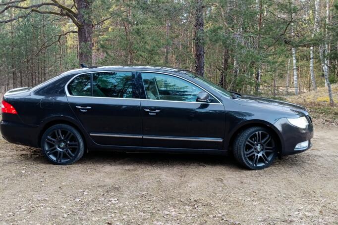 Skoda Superb 2 generation Liftback