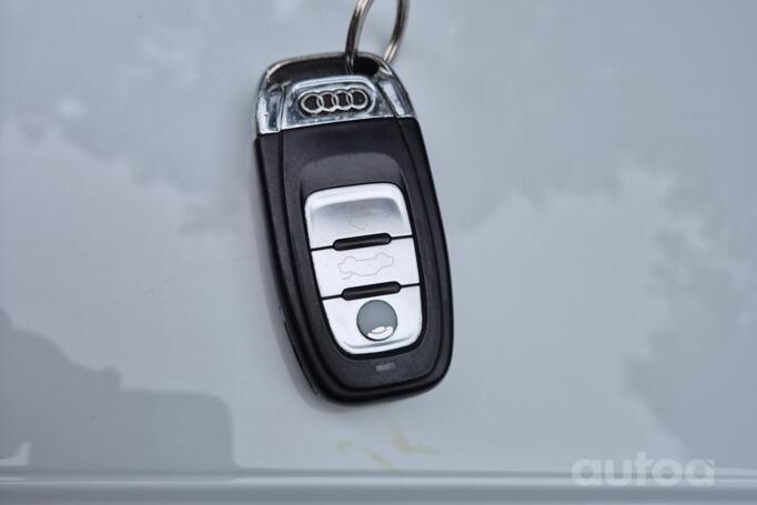 Audi A4 B8/8K [restyling] Sedan