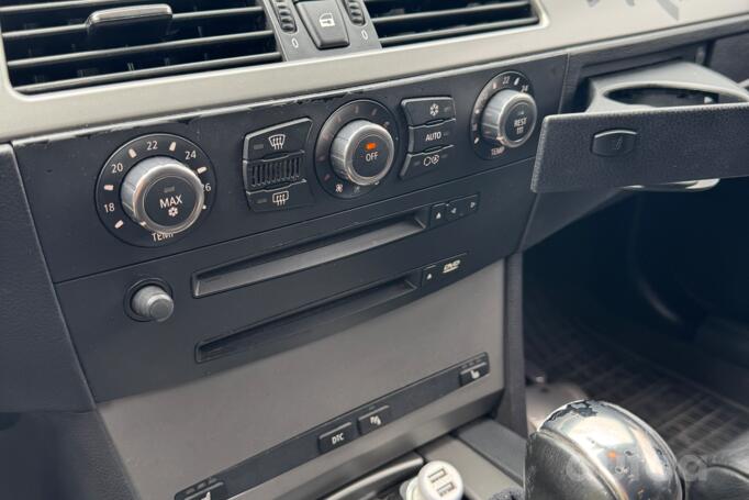 BMW 5 Series E60/E61 Touring wagon