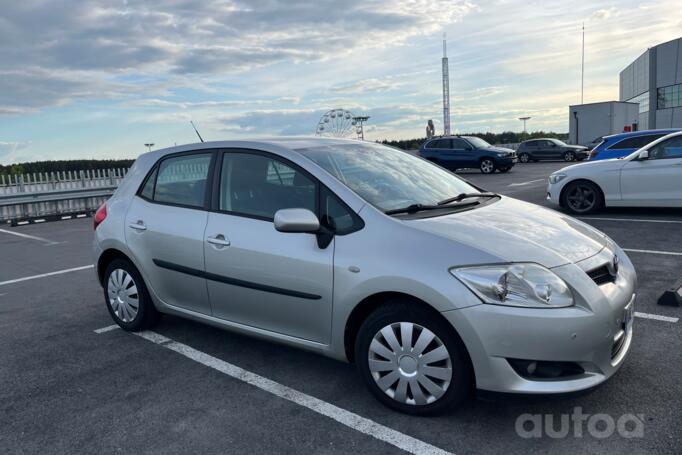 Toyota Auris 1 generation Hatchback 5-doors