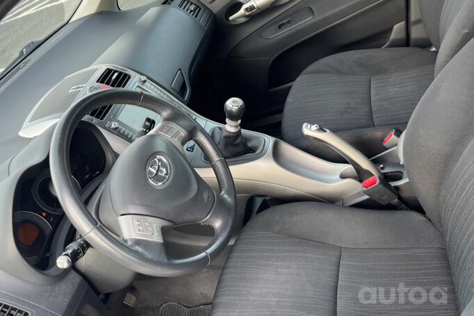 Toyota Auris 1 generation Hatchback 5-doors