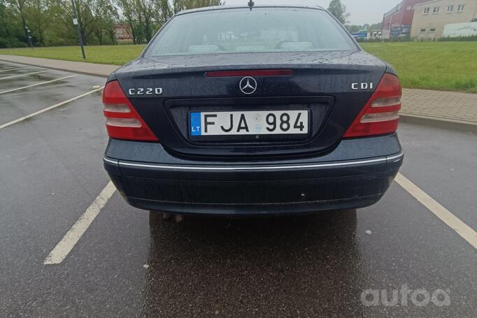 Mercedes-Benz C-Class W203/S203/CL203 Sedan