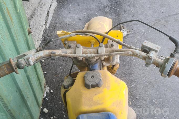 Suzuki RM