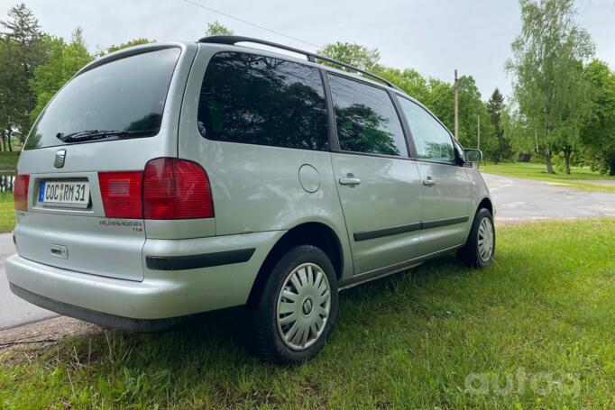 SEAT Alhambra 1 generation [restyling] Minivan