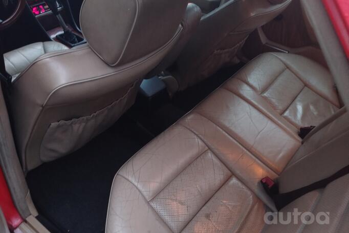 Mercedes-Benz E-Class W124 [2th restyling] Sedan
