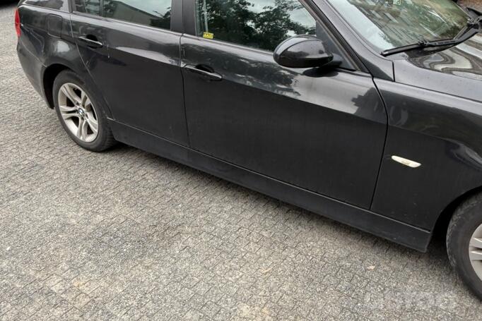 BMW 3 Series E90/E91/E92/E93 Sedan