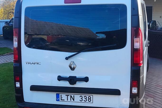Renault Trafic 3 generation Minivan