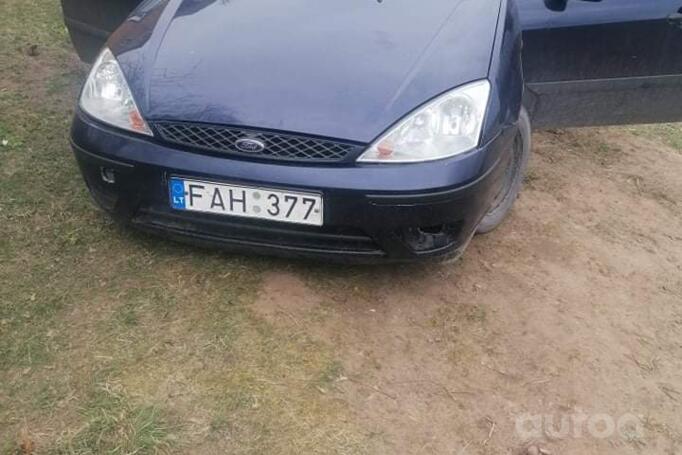 Ford Focus 1 generation [restyling] Hatchback 5-doors