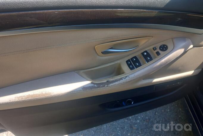 BMW 5 Series F07/F10/F11 Sedan