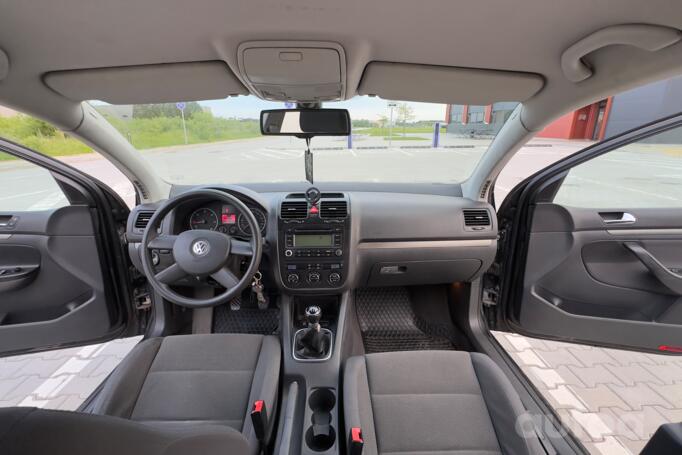 Volkswagen Golf 5 generation Hatchback 5-doors