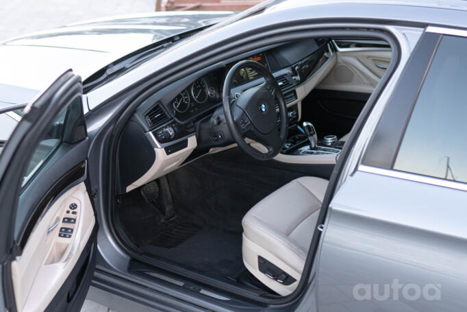 BMW 5 Series F07/F10/F11 Sedan