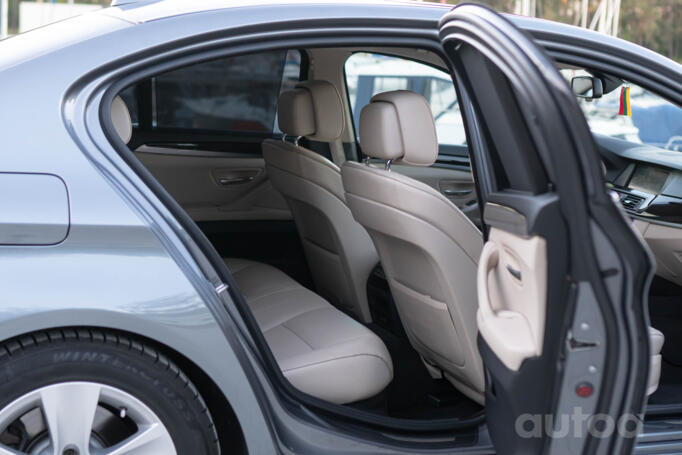 BMW 5 Series F07/F10/F11 Sedan