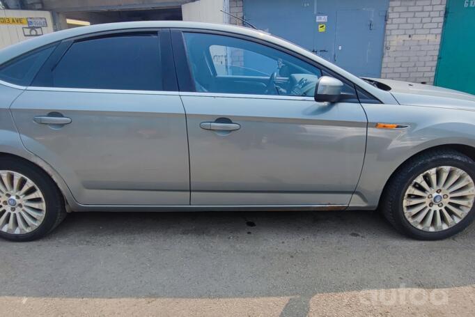 Ford Mondeo 4 generation Liftback