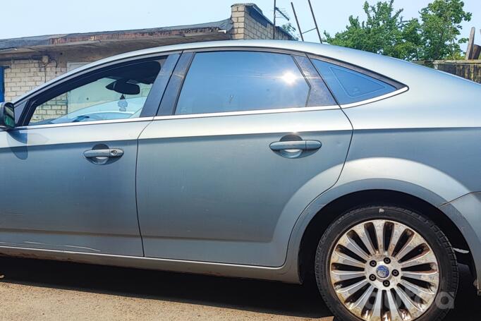 Ford Mondeo 4 generation Liftback