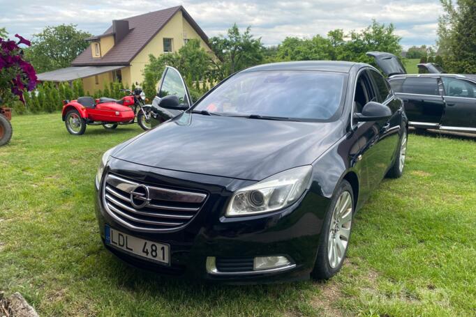 Opel Insignia A Sedan 4-doors