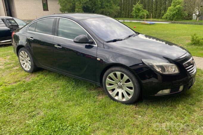 Opel Insignia A Sedan 4-doors