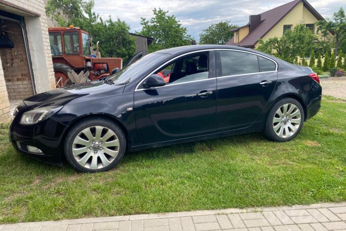 Opel Insignia A Sedan 4-doors