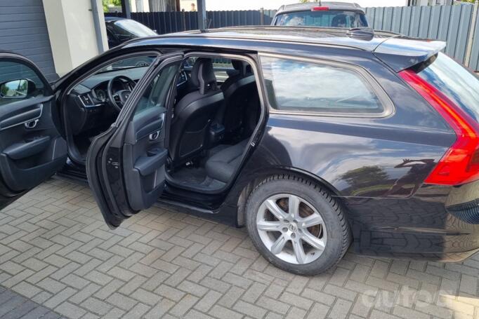 Volvo V90 2 generation Cross Country wagon