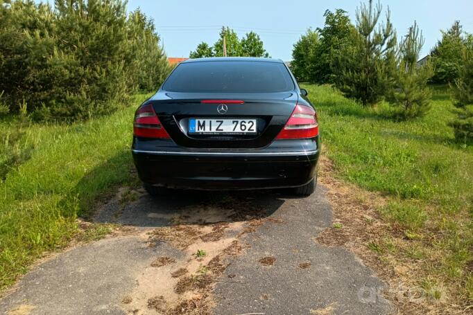 Mercedes-Benz CLK-Class C209/A209 Coupe