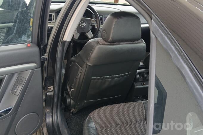 Opel Vectra C GTS hatchback