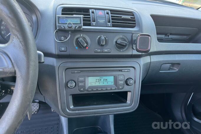Skoda Roomster 1 generation [restyling] Minivan 5-doors