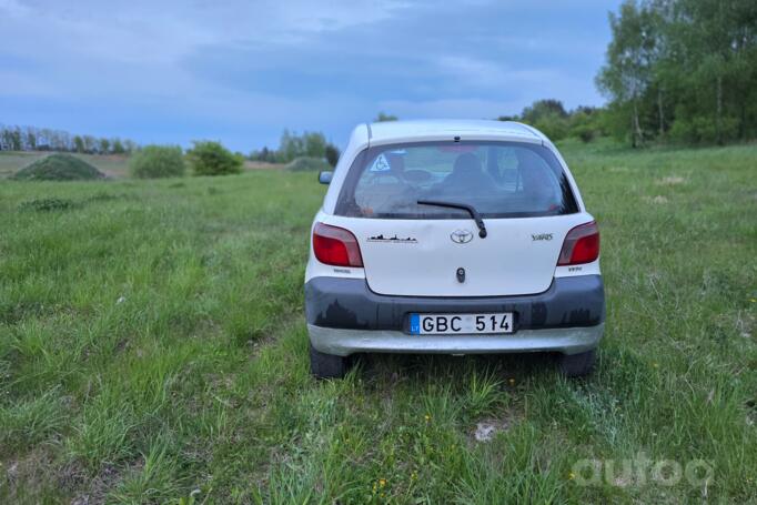 Toyota Yaris 1 generation