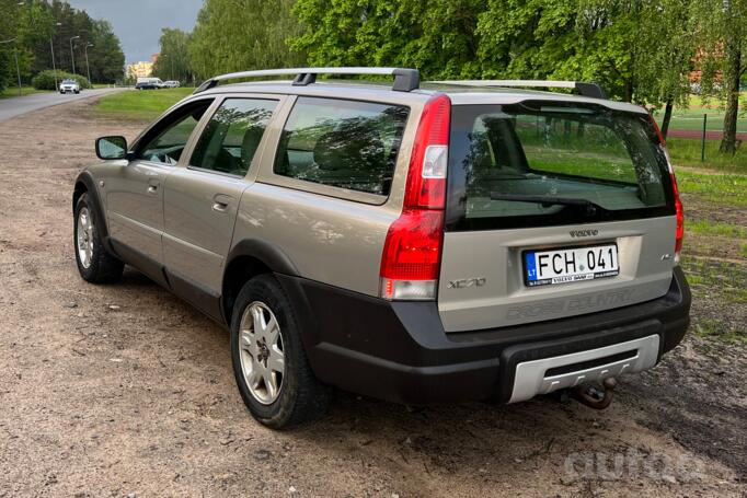 Volvo XC70 2 generation [restyling] wagon