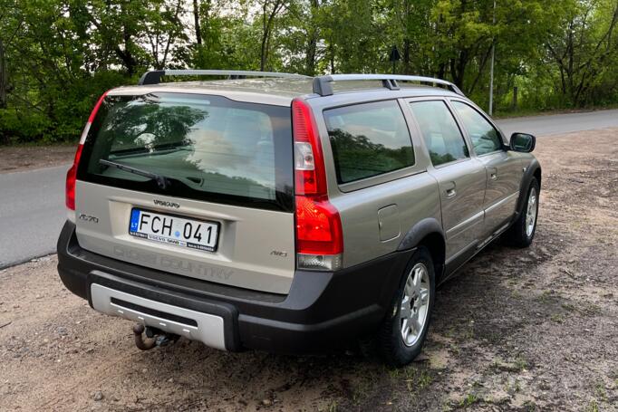 Volvo XC70 2 generation [restyling] wagon